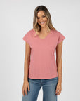 MUST HAVE V NECK TEE SS24